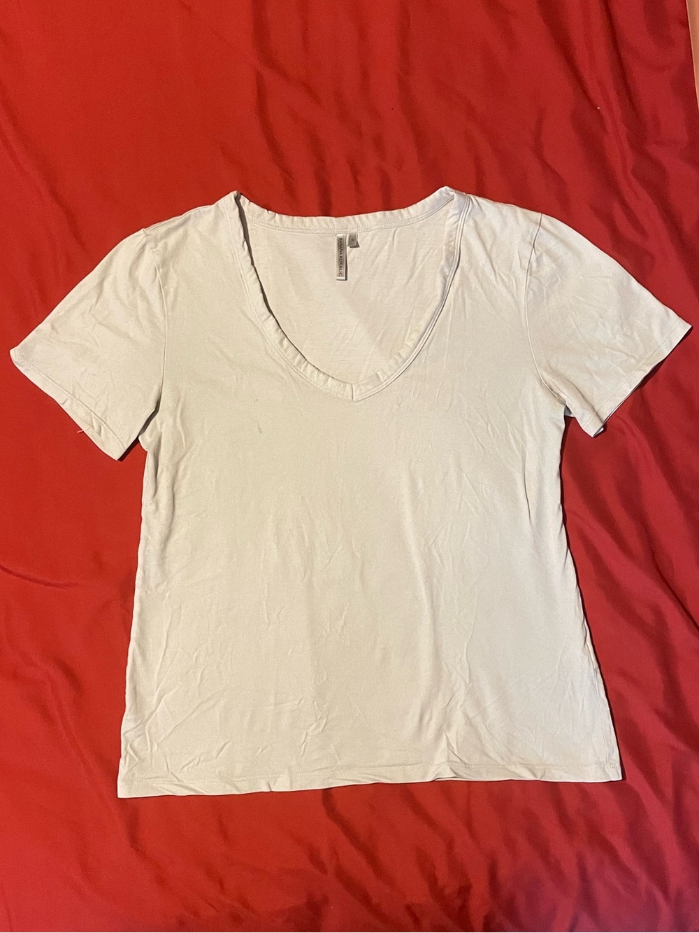 Banana Republic | ‘The Signature Tee’ Women’s Off-white Cotton V-neck T-shirt